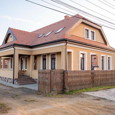 Pensiune Agroturistica Horvath-Kert Borzont Екстериор снимка